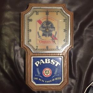 Vintage Pabst Blue Ribbon Clock
